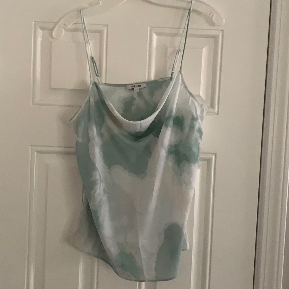 Women’s shirt